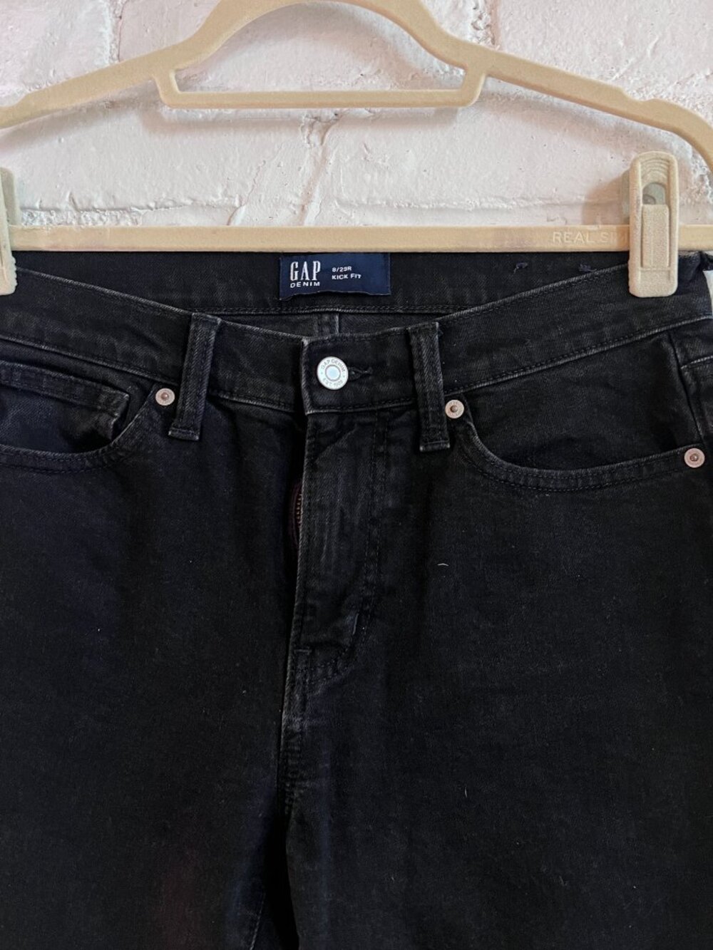 GAP | Women's Black Denim "Kick Fit" jeans (size 29) - Picture 12 of 13